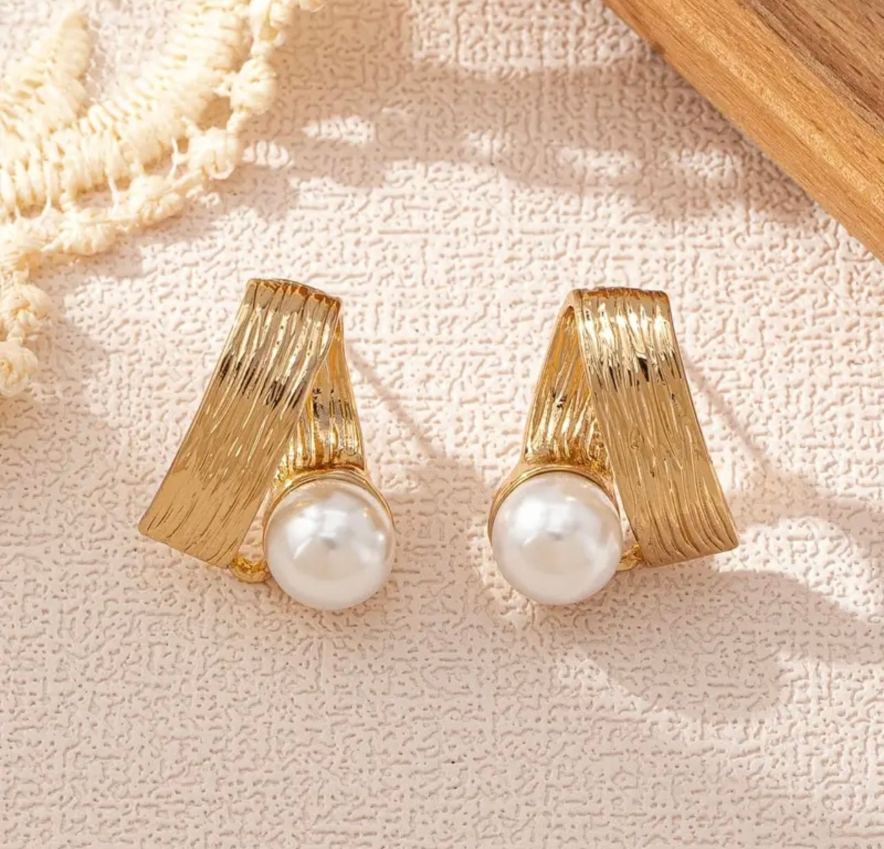 Golden pearls