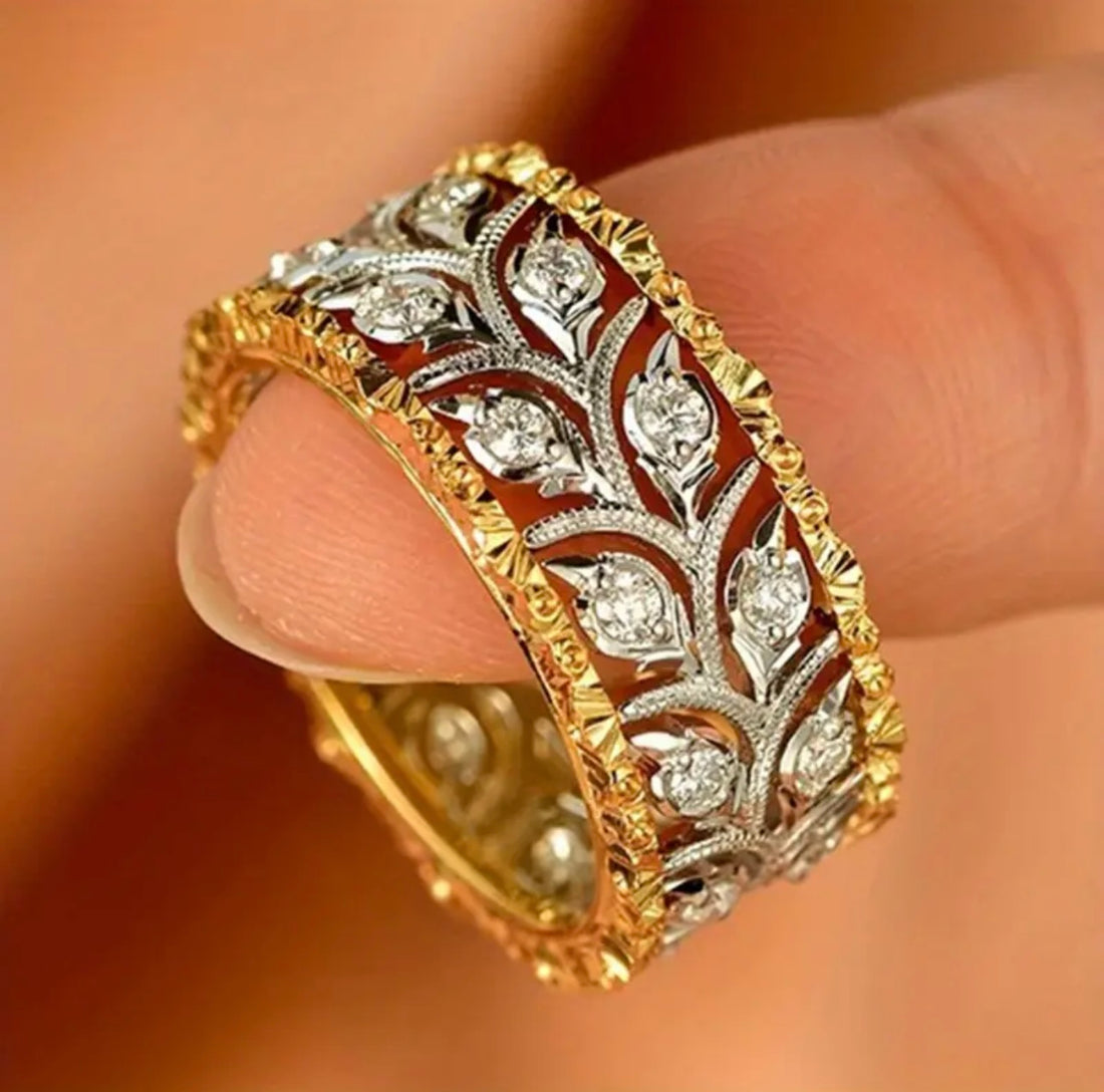 Majestic Flora Ring