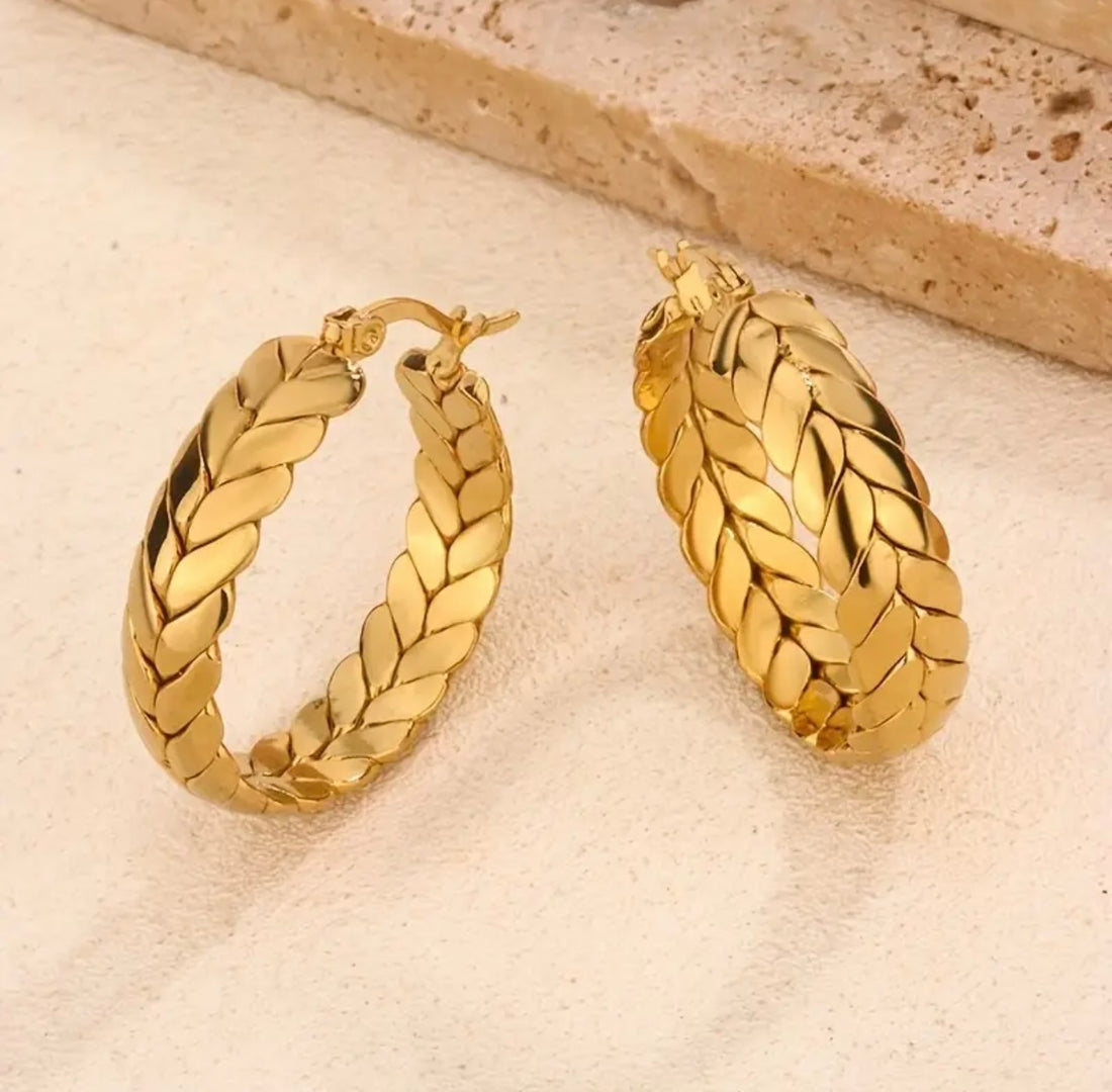 Braided Gold Glow