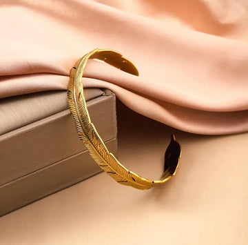 Golden Feather Grace