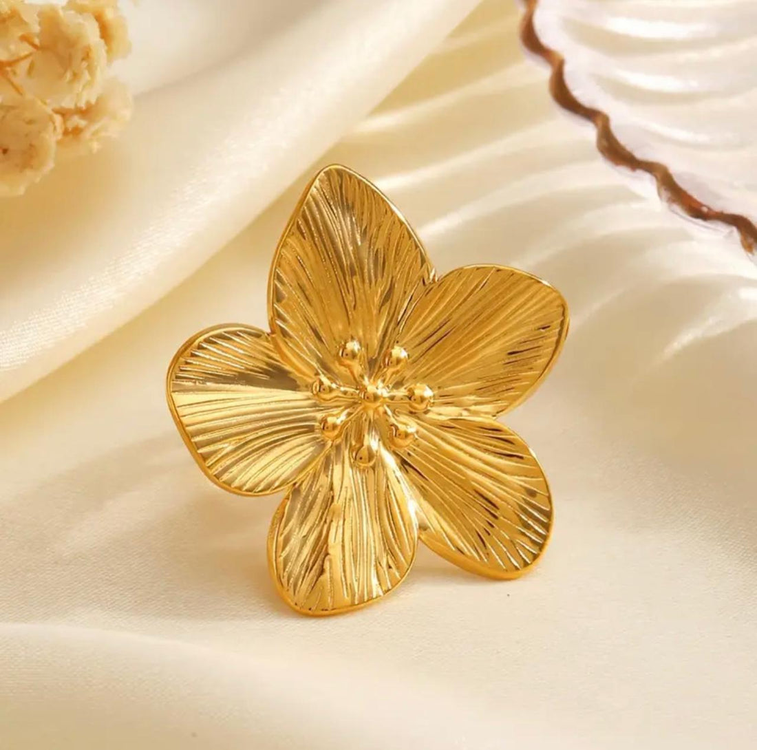 Petal Grace Open Ring